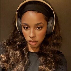 Meet your Posher, Iternite